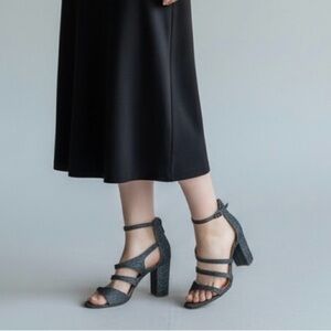 Badgley Mischka American Glamour Metallic Gunmetal Dark Gray Chunky Heels Sz 11